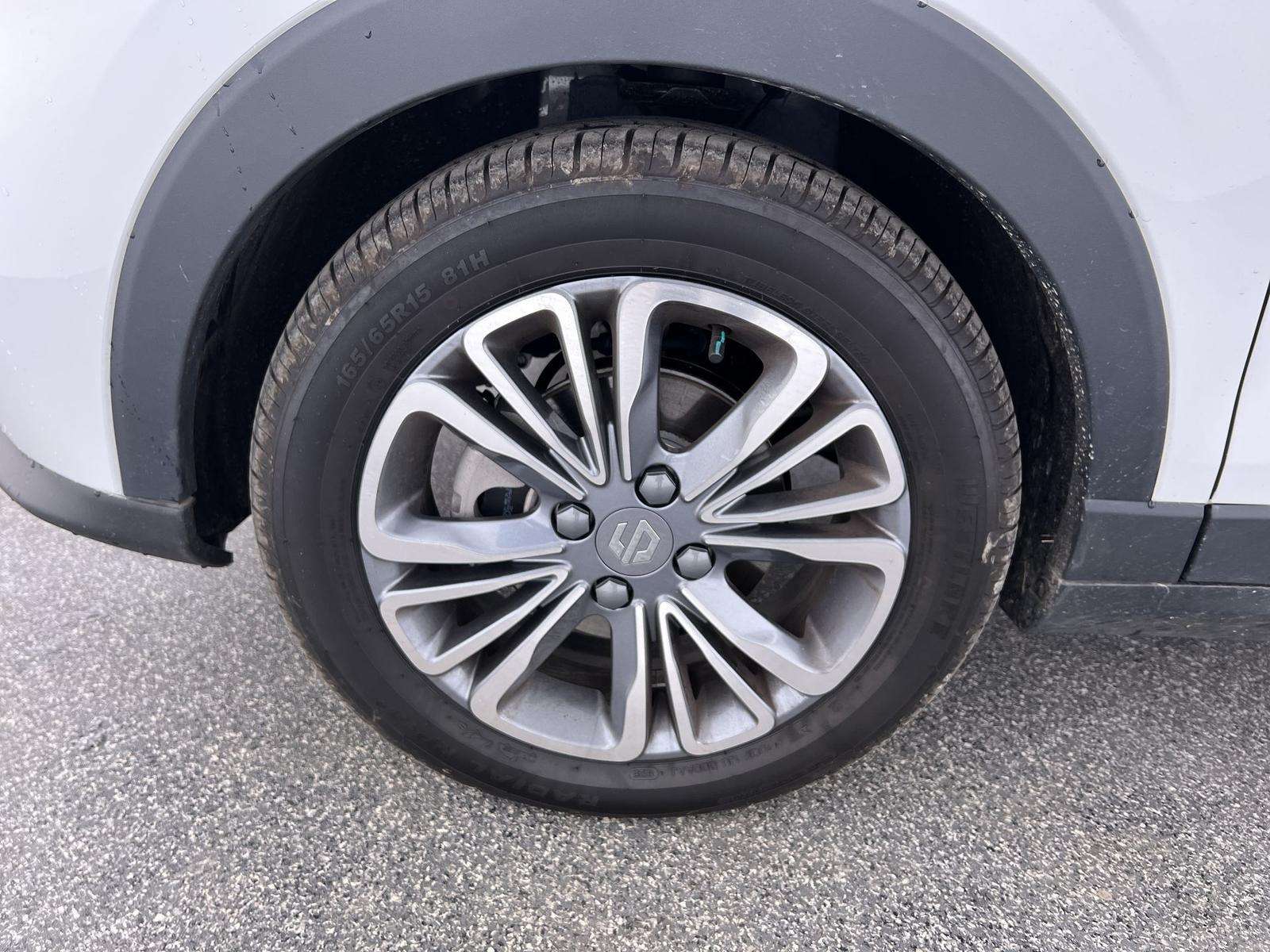 Fahrzeugbild eines Leapmotor T03