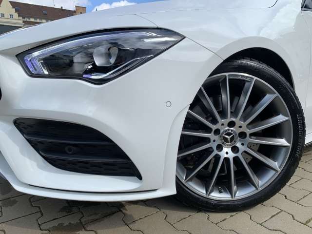 Fahrzeugbild eines Mercedes-Benz CLA