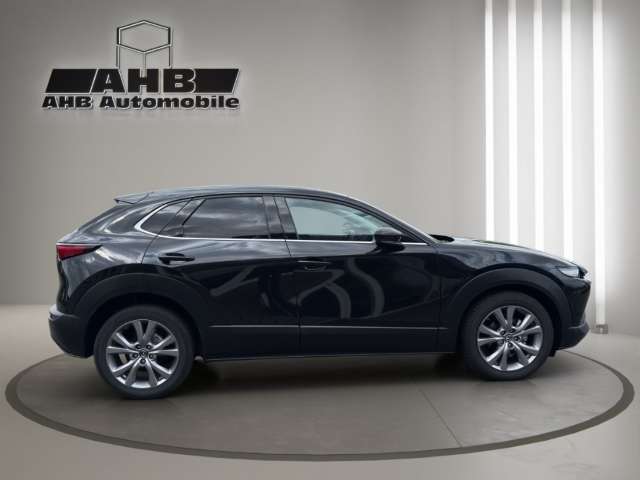 Fahrzeugbild eines Mazda CX-30