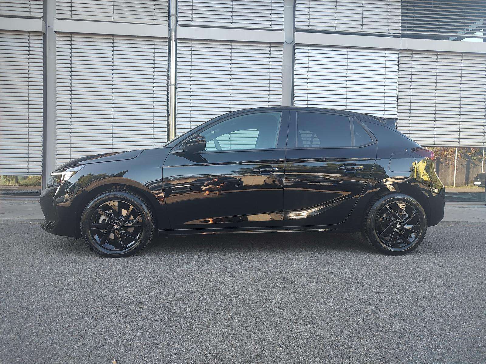 Fahrzeugbild eines Opel Corsa