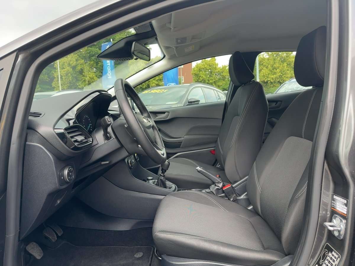 Fahrzeugbild eines Ford Fiesta