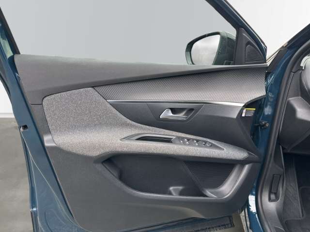 Fahrzeugbild eines Peugeot 3008