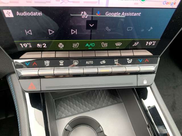 Fahrzeugbild eines Renault Austral