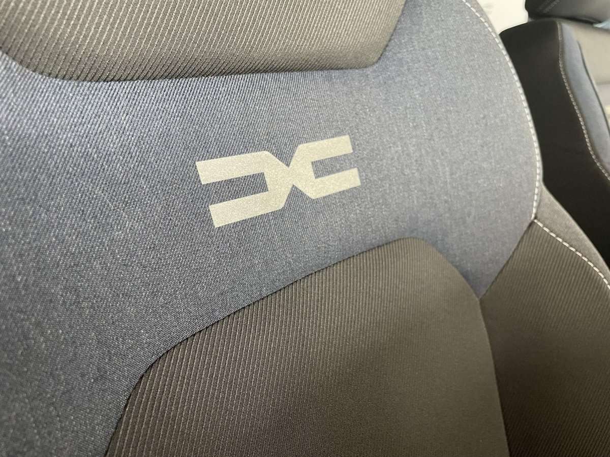 Fahrzeugbild eines Dacia Duster