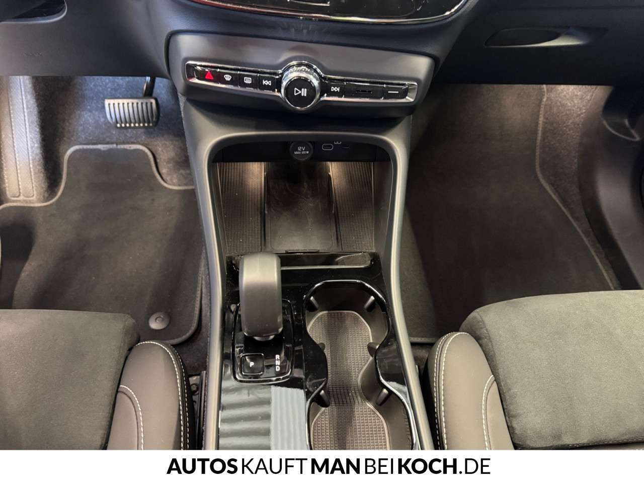 Fahrzeugbild eines Volvo EX40