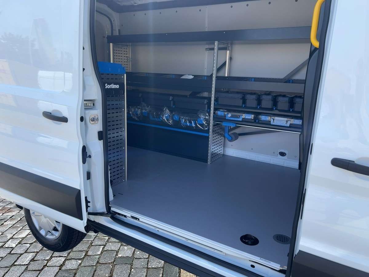 Fahrzeugbild eines Ford Transit