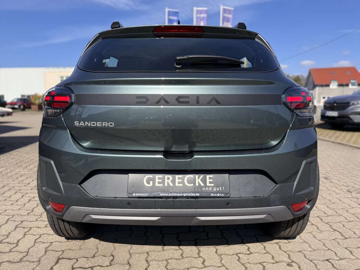 Fahrzeugbild eines Dacia Sandero