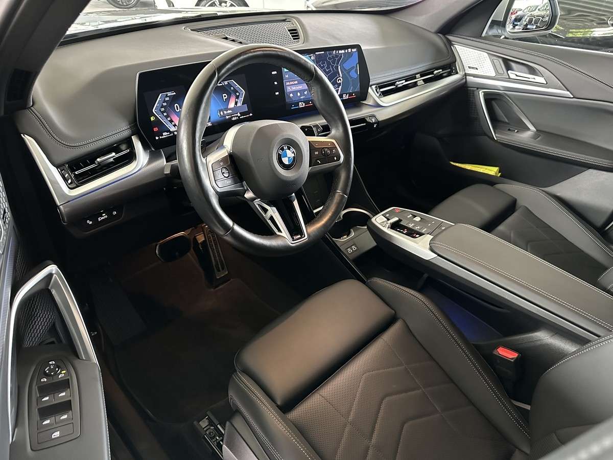 Fahrzeugbild eines BMW X1