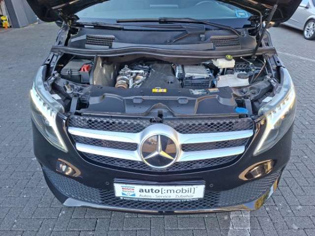 Fahrzeugbild eines Mercedes-Benz V-Klasse