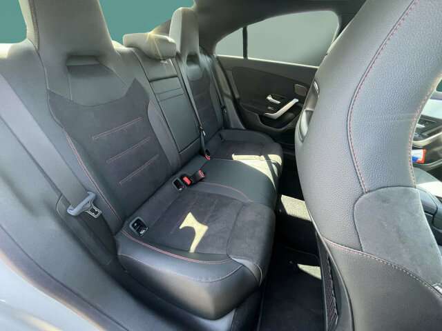 Fahrzeugbild eines Mercedes-Benz CLA
