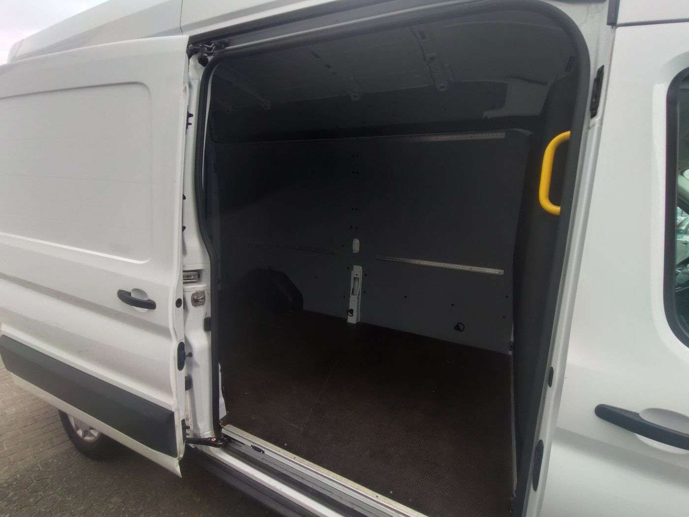 Fahrzeugbild eines Ford Transit