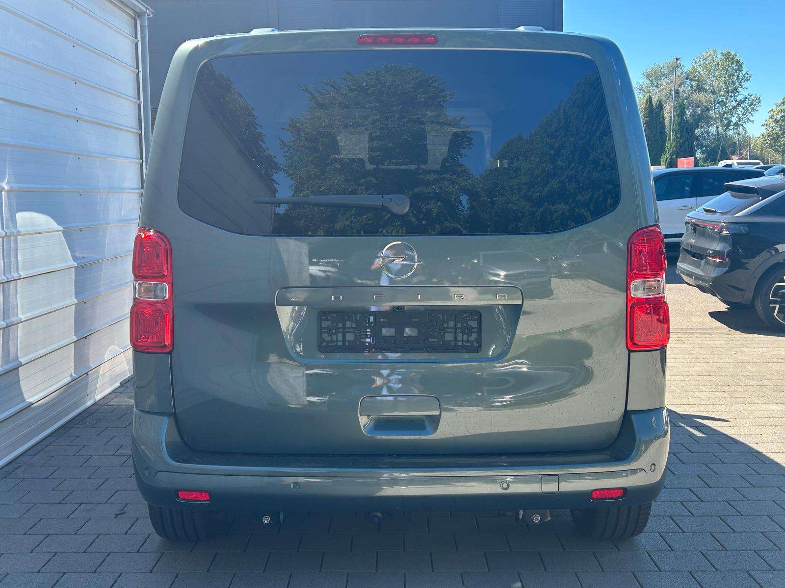 Fahrzeugbild eines Opel Zafira