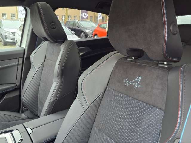 Fahrzeugbild eines MINI COOPER