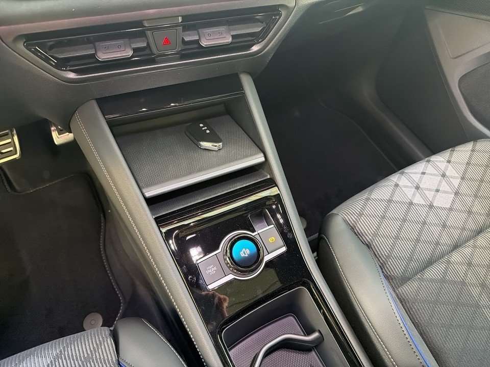Fahrzeugbild eines Volkswagen Tayron