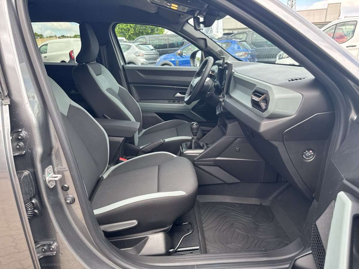 Fahrzeugbild eines Dacia Duster