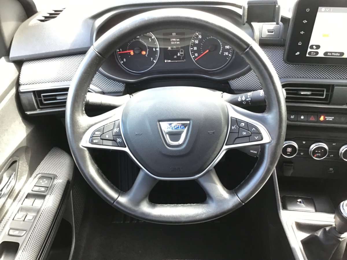Fahrzeugbild eines Dacia Jogger