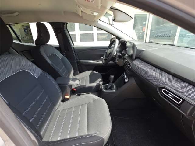 Fahrzeugbild eines Dacia Sandero