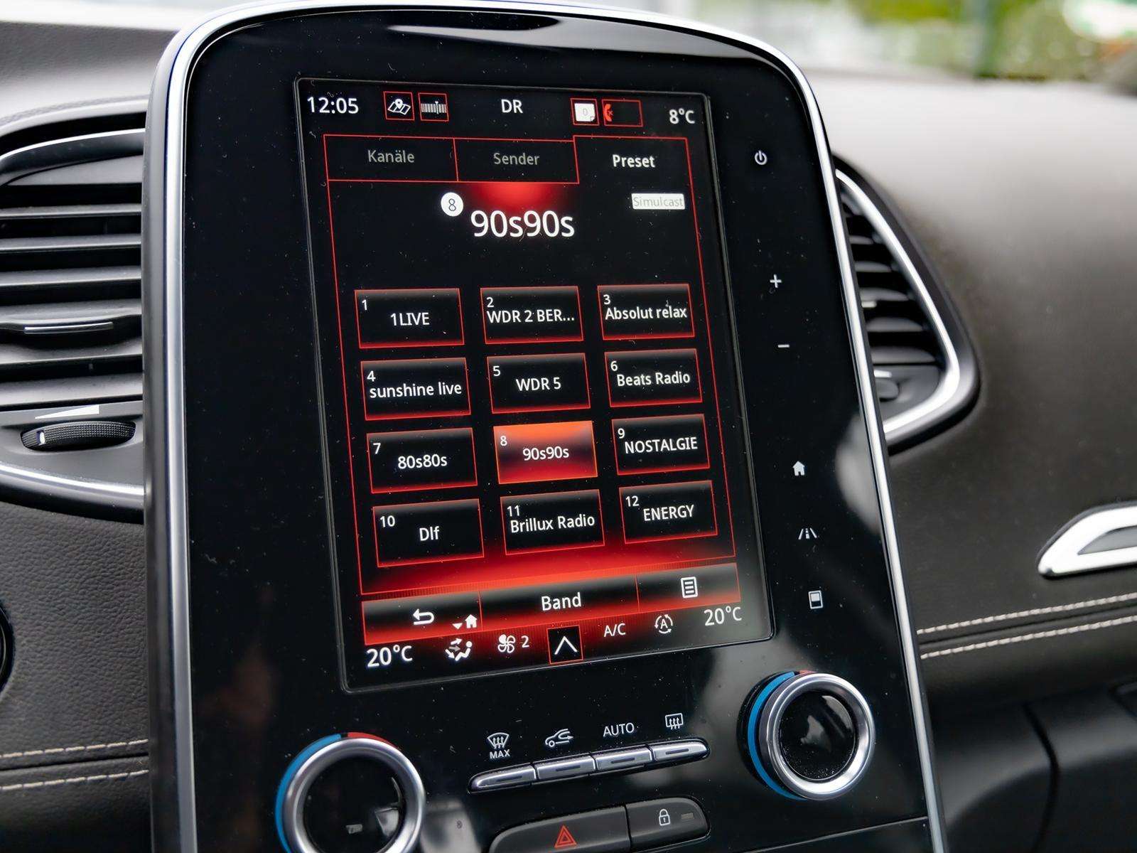 Fahrzeugbild eines Renault Scénic