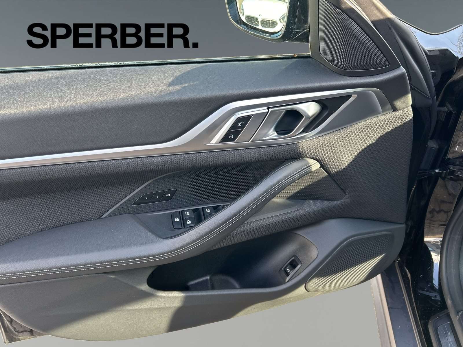 Fahrzeugbild eines BMW i4