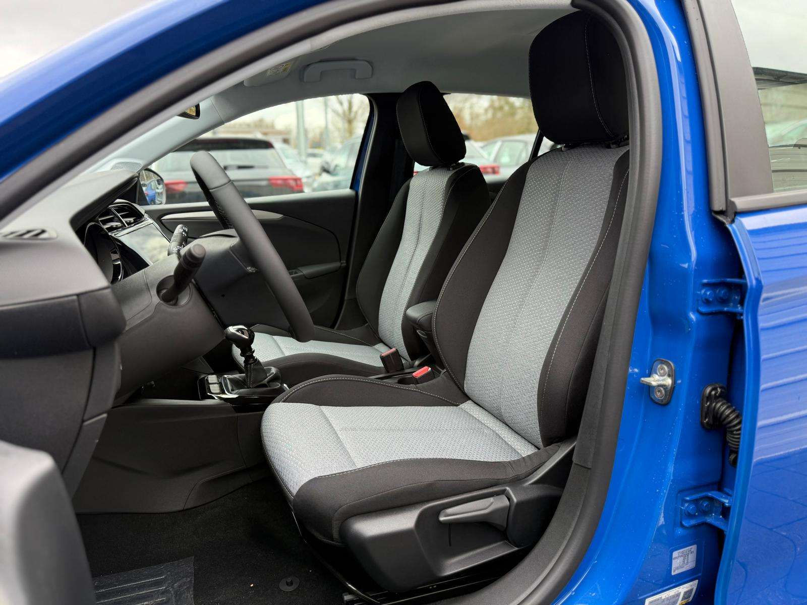 Fahrzeugbild eines Opel Corsa