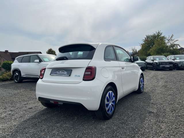 Fahrzeugbild eines Fiat 500
