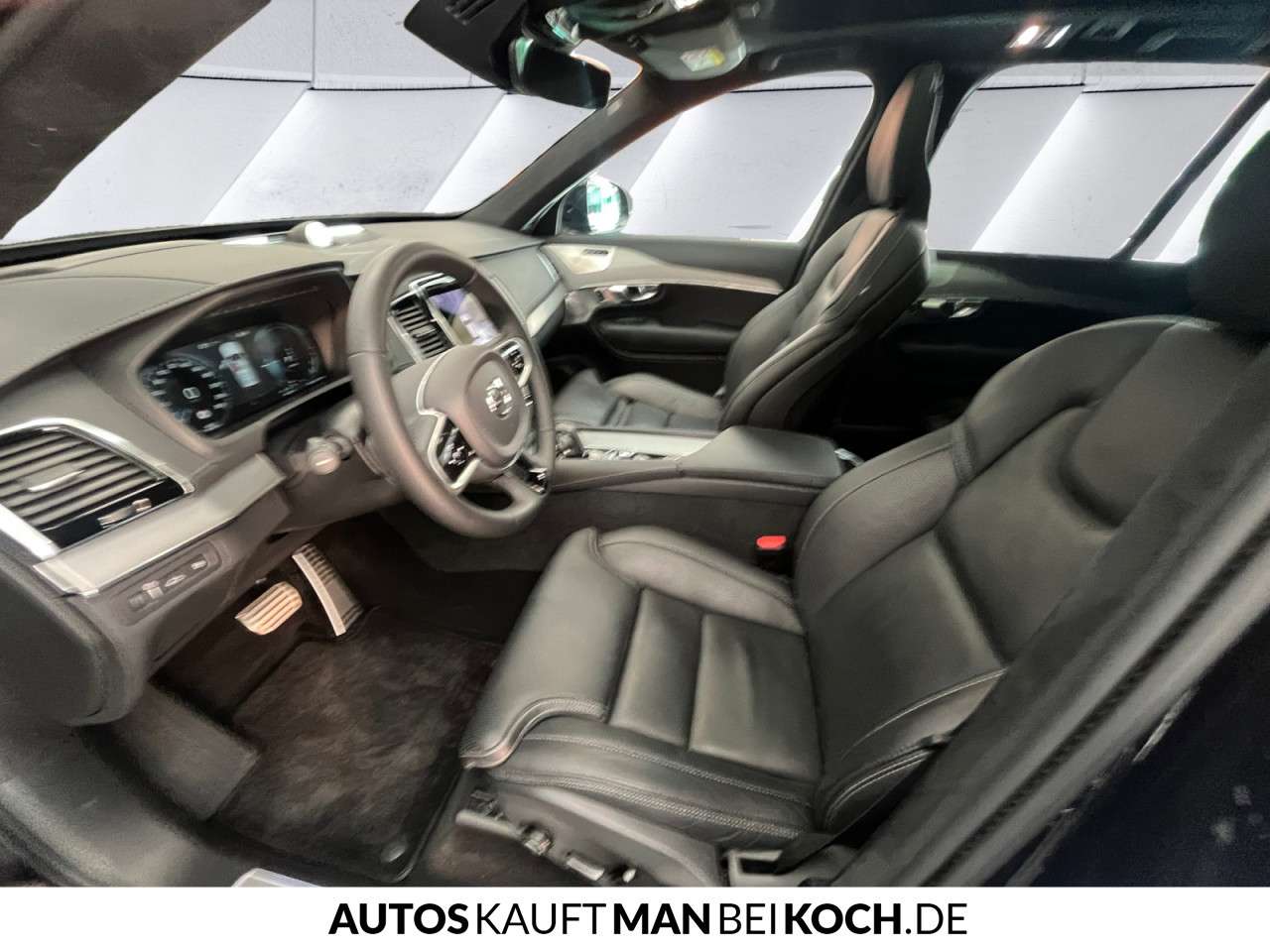 Fahrzeugbild eines Volvo XC90