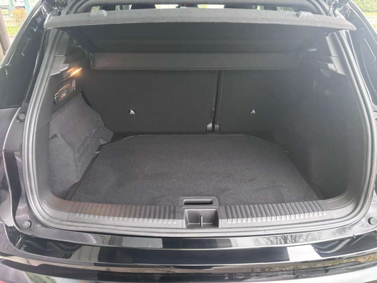 Fahrzeugbild eines Renault Austral