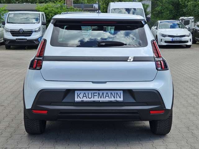Fahrzeugbild eines Toyota RAV4