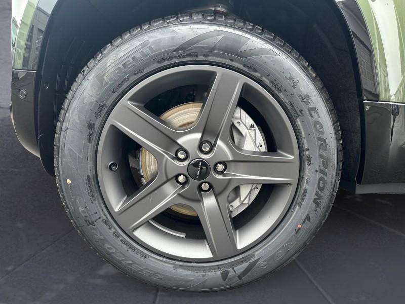 Fahrzeugbild eines Land Rover Defender