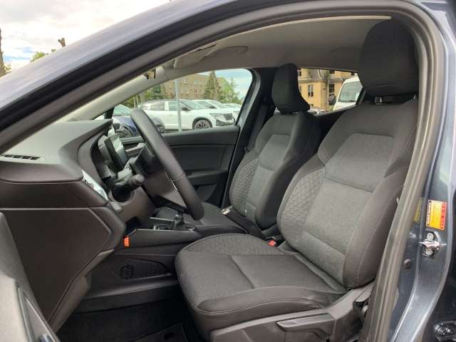 Fahrzeugbild eines Renault Clio