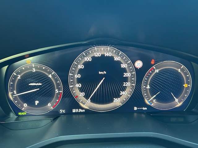 Fahrzeugbild eines Mazda CX-60