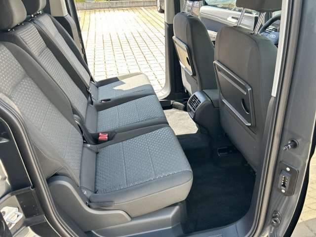Fahrzeugbild eines Ford Tourneo Connect