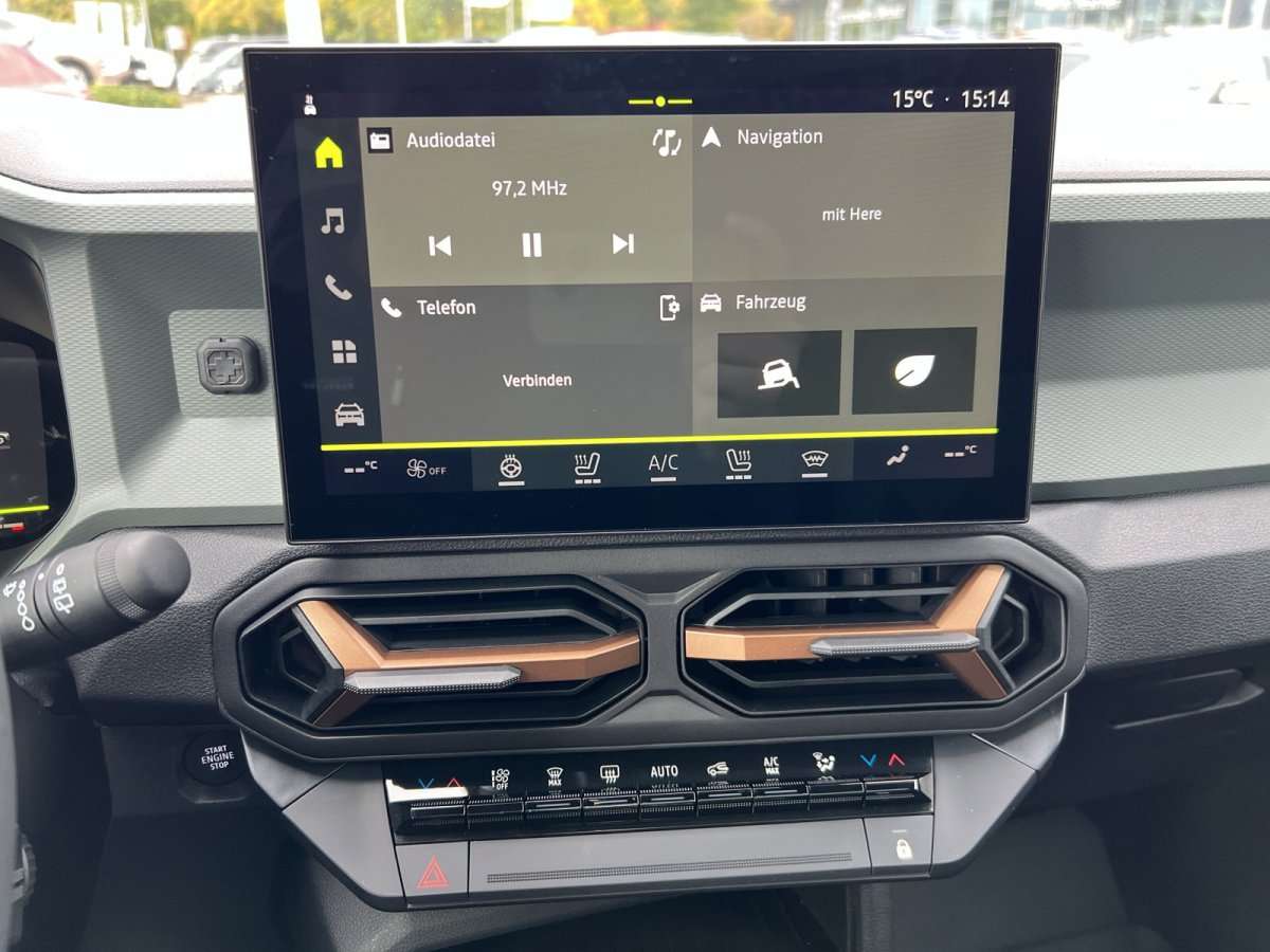Fahrzeugbild eines Dacia Bigster
