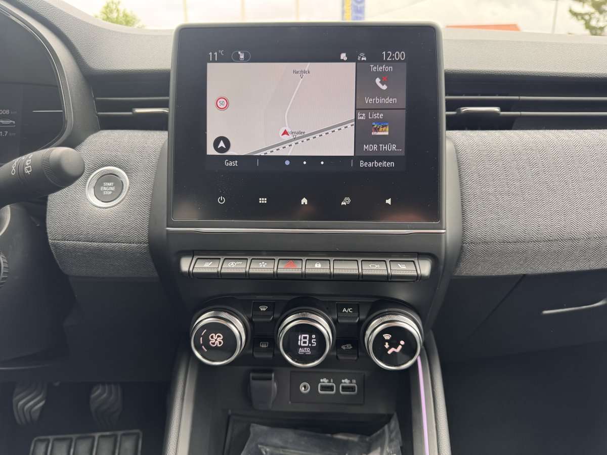 Fahrzeugbild eines Renault Clio
