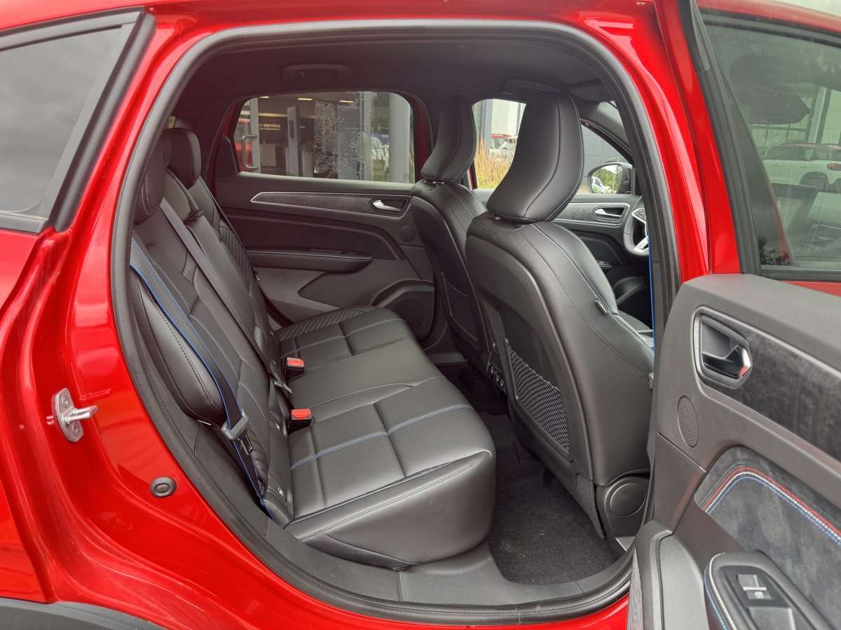 Fahrzeugbild eines Renault Arkana