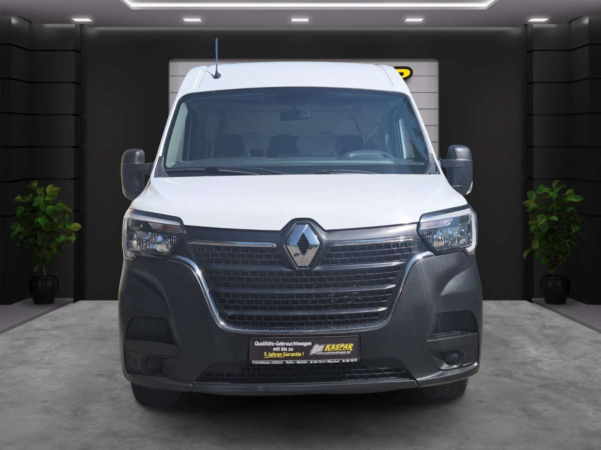 Fahrzeugbild eines Renault Master