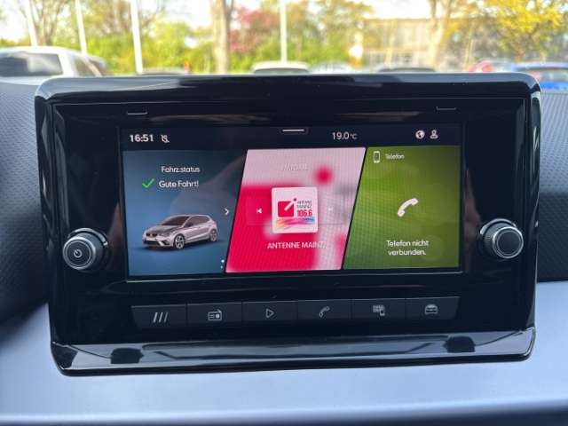 Fahrzeugbild eines SEAT Ibiza