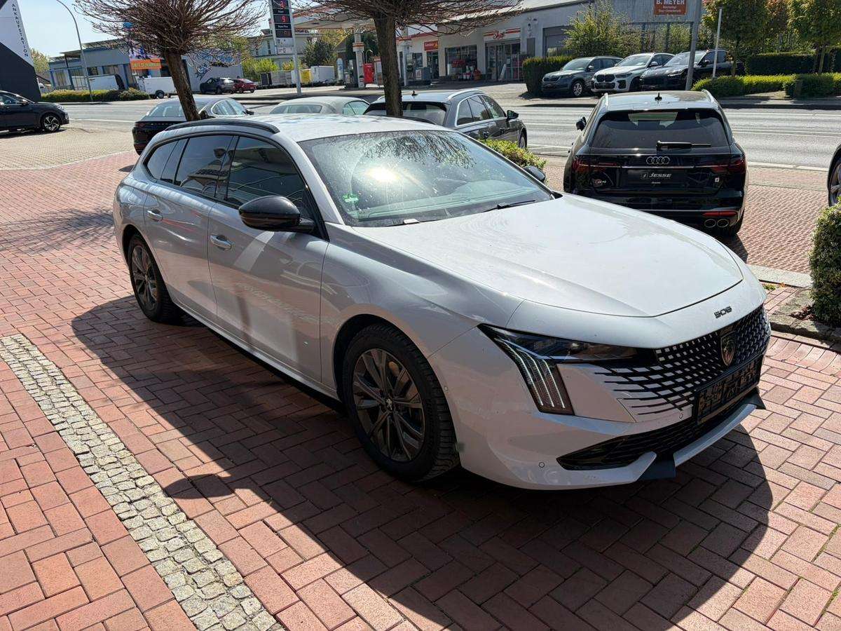 Fahrzeugbild eines Peugeot 508