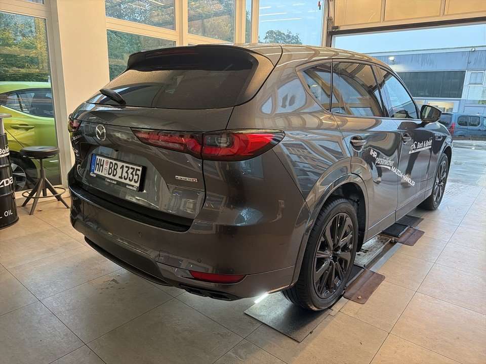 Fahrzeugbild eines Mazda CX-60