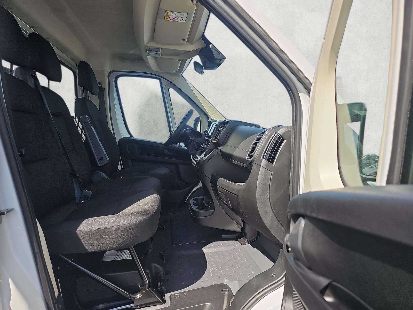 Fahrzeugbild eines Opel Movano