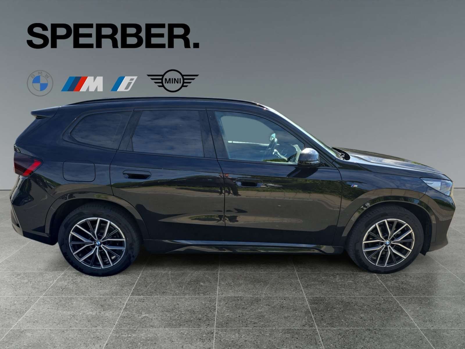 Fahrzeugbild eines BMW X1