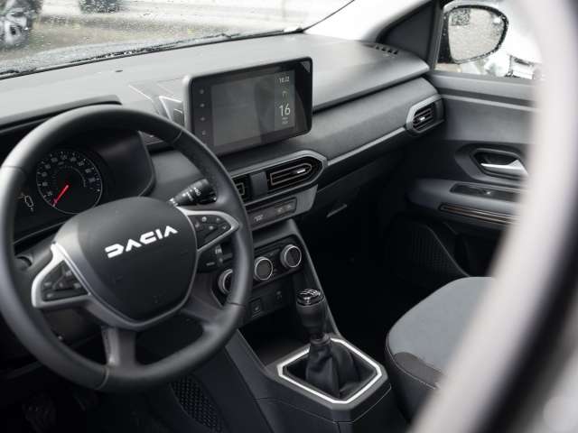 Fahrzeugbild eines Dacia Jogger