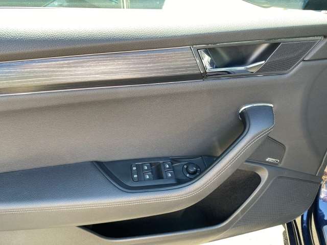 Fahrzeugbild eines Skoda Superb