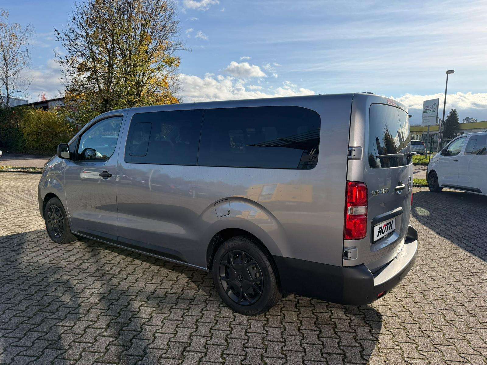 Fahrzeugbild eines Opel Vivaro
