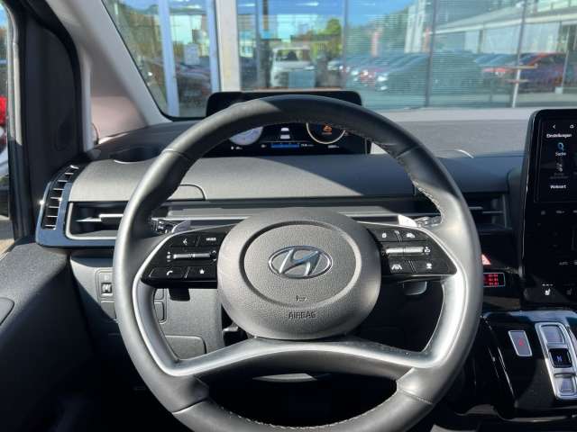 Fahrzeugbild eines Hyundai Staria