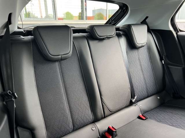 Fahrzeugbild eines Opel Corsa