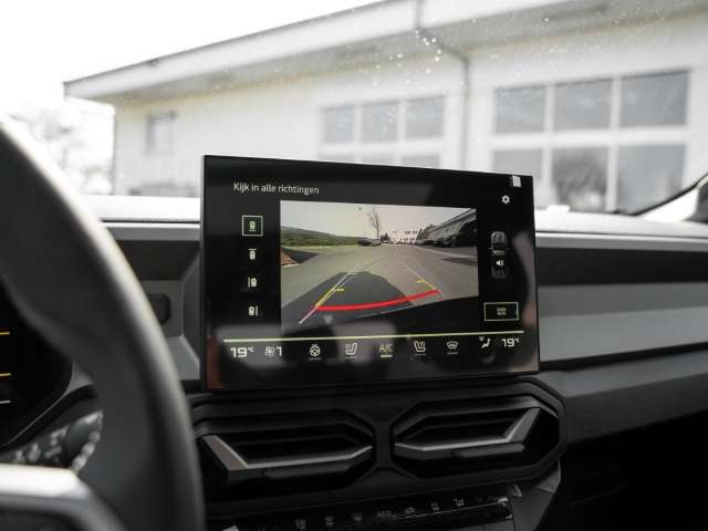 Fahrzeugbild eines Dacia Bigster