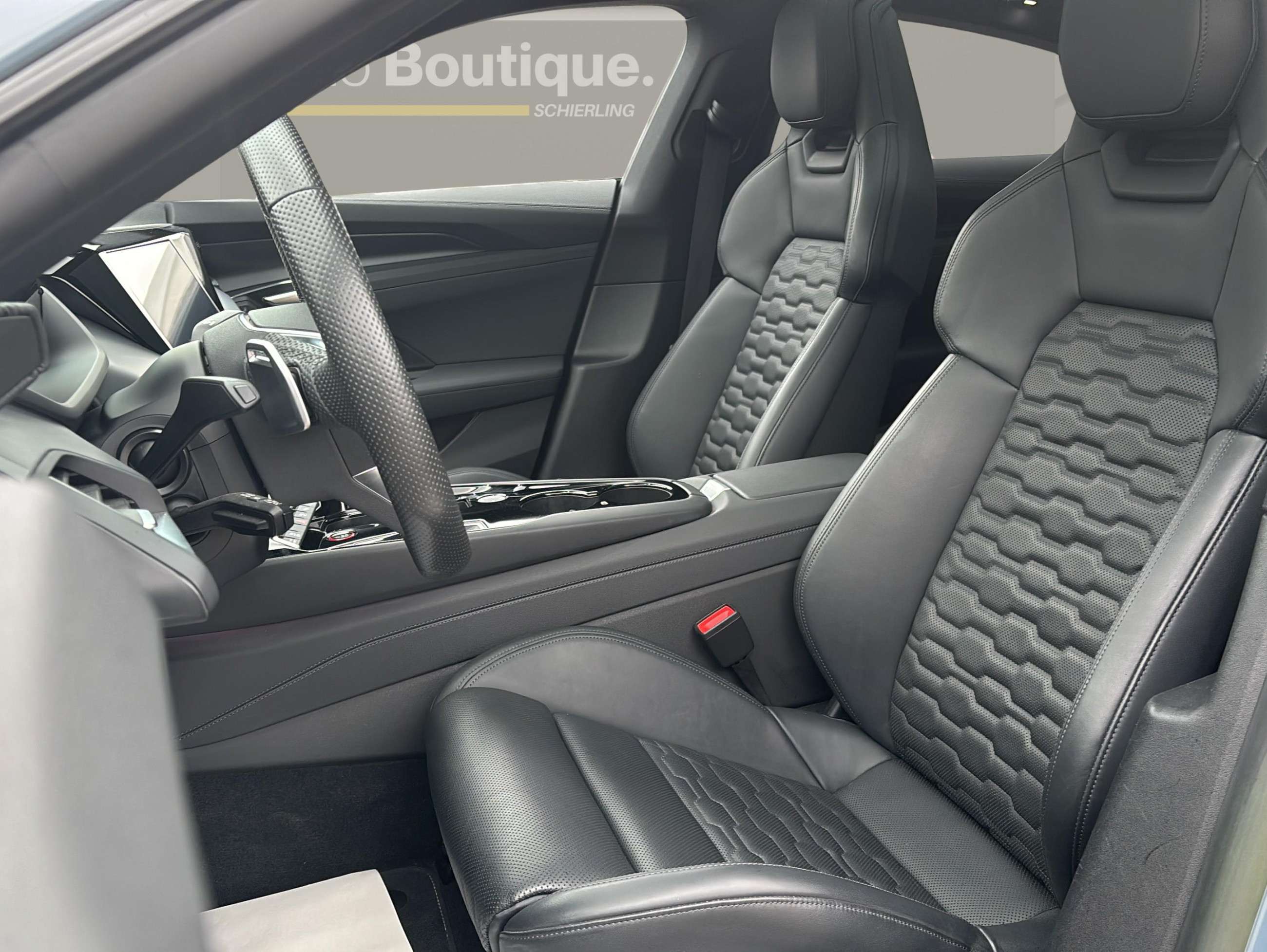 Fahrzeugbild eines Audi e-tron GT