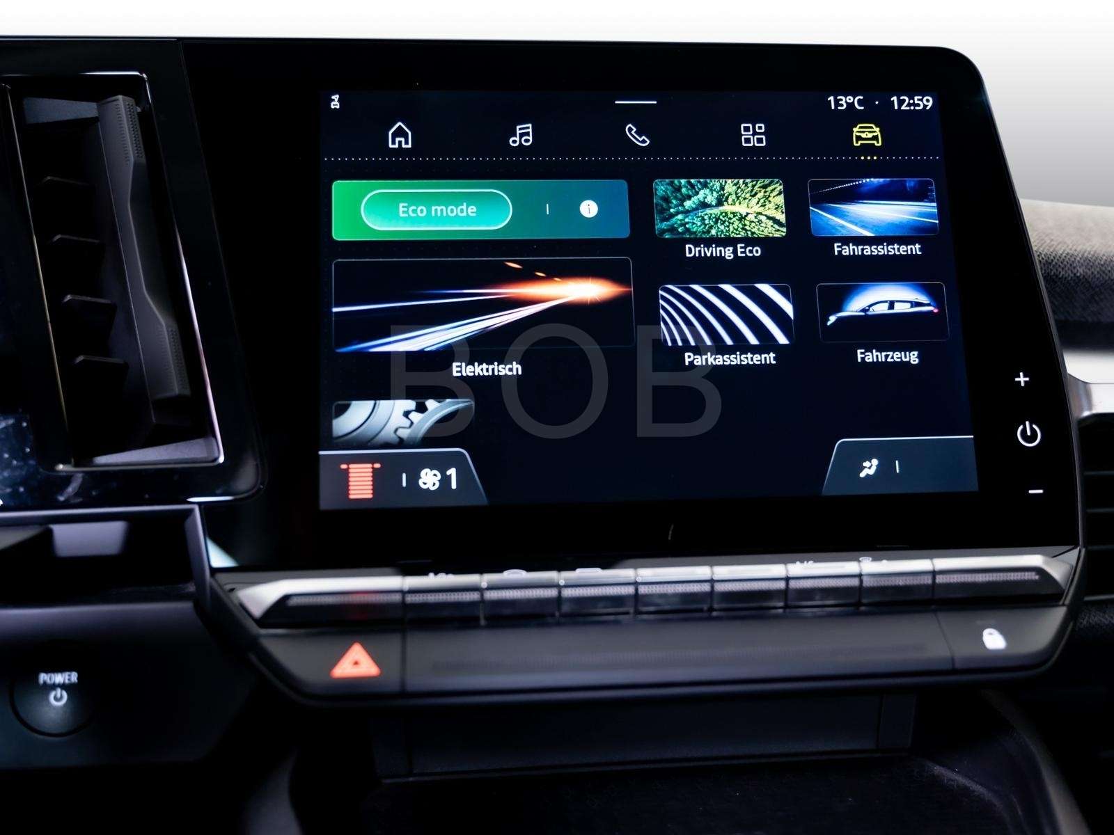 Fahrzeugbild eines Renault Megane E-TECH