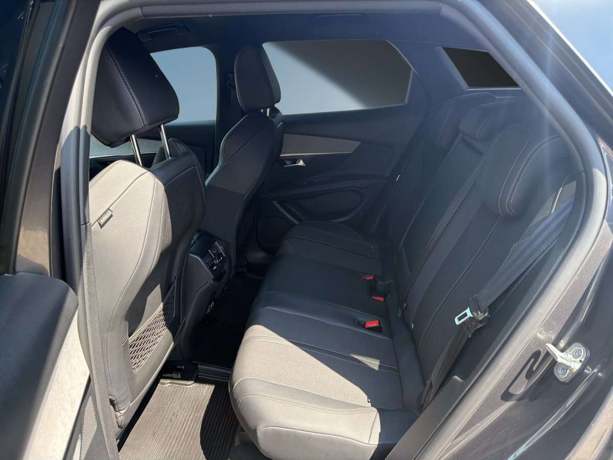 Fahrzeugbild eines Peugeot 3008